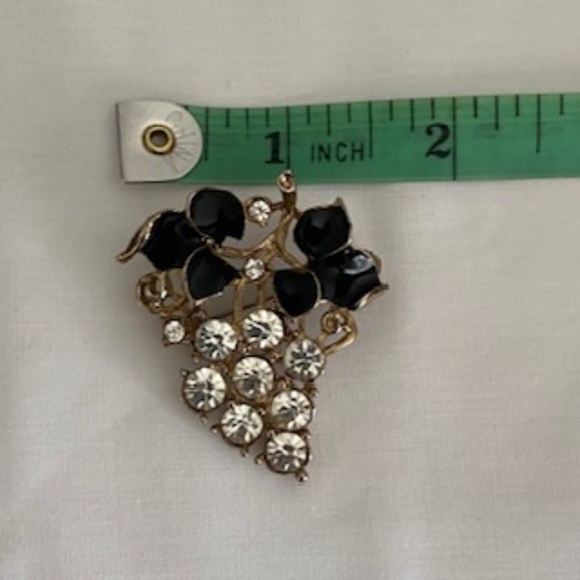 BUNDLE Opalescent White Shell Flower & Goldtone Black Enamel Rhinestone Brooches - Picture 8 of 9